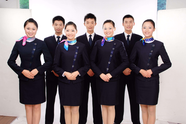 航空服務(wù)就業(yè)前景與薪資待遇分析——以四川省簡(jiǎn)陽市高級(jí)職業(yè)中學(xué)禮儀服務(wù)專業(yè)為例