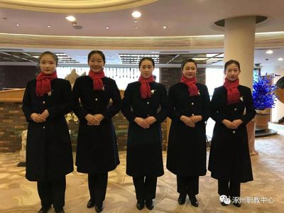 涿州職教中心11名旅游專業(yè)學(xué)生參與全國(guó)政協(xié)常務(wù)委員會(huì)會(huì)議禮儀服務(wù)展風(fēng)采